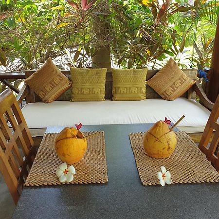 Waiara Village Guesthouse Maumere Eksteriør billede